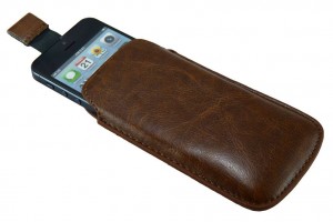 bruine-elegante-pouch-voor-de-iphone-5