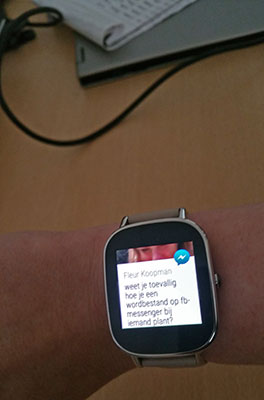 Smartwatch message