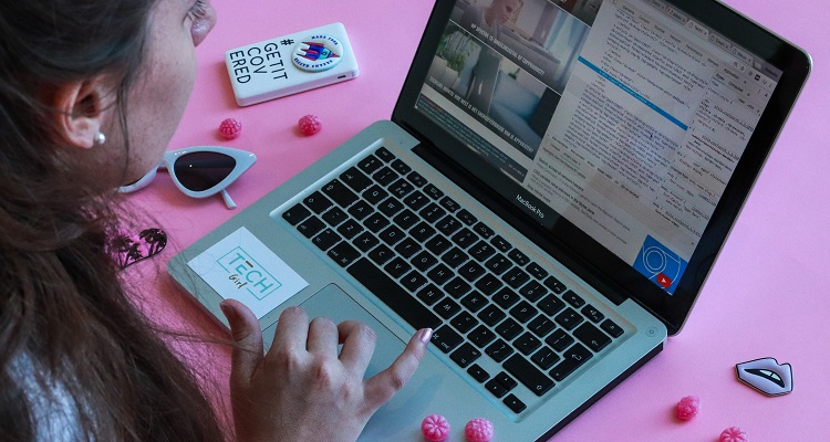 Roze laptop