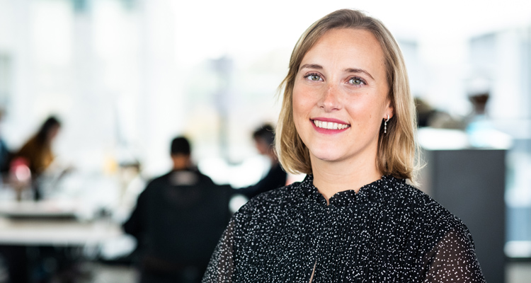 julie scherpenseel