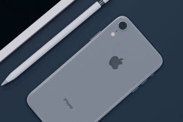Flatlay iPhone Xr