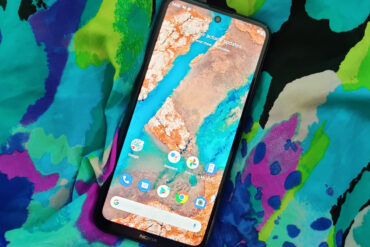 Nokia X20 front
