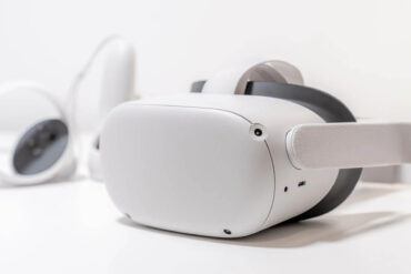 Achter de VR-deur virtual reality-training tegen ouderenmishandeling
