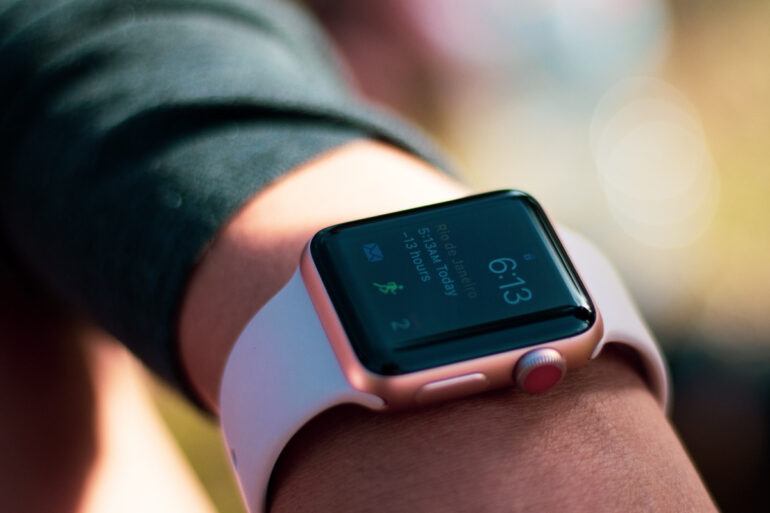 Apple watch op pols