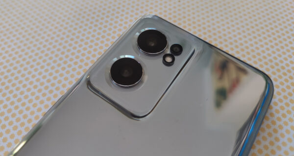 OnePlus Nord CE 2 camera