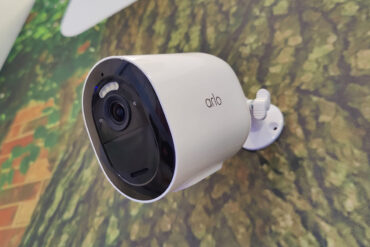 Arlo Go 2