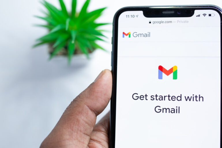 gmail app op zwarte iphone