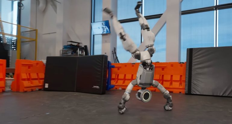 Boston Dynamics Atlas TechGirl