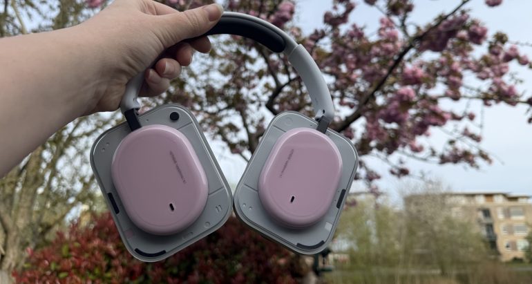 Nothing Headphone (a) review